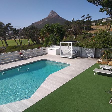 Camps Bay Loft With Stunning Mountain And Ocean Views Apartment Cape Town Exterior foto